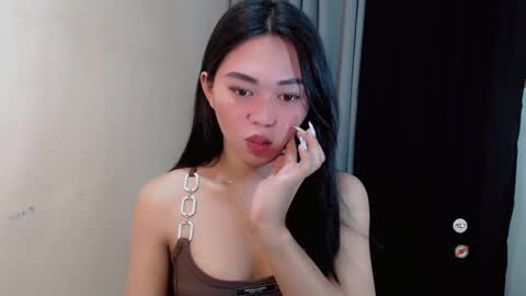 Snapshot of mayasally_ chatting on December 24, 2024, 6:22 am mayasally_ online show from December 24, 2024, 6:22 am