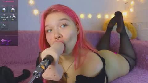 Maya  online show from December 2, 2025, 9:32 pm