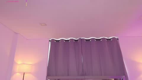 Maya Vexx online show from May 29, 2026, 3:54 pm