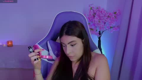 Snapshot of mayavexx chatting on June 10, 2026, 2:49 pm Maya Vexx online show from June 10, 2026, 2:49 pm