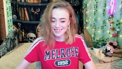 maybe_yours333 online show from May 11, 2026, 2:34 pm