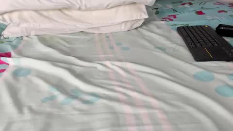 Maybelline69 online show from February 27, 2026, 7:36 pm