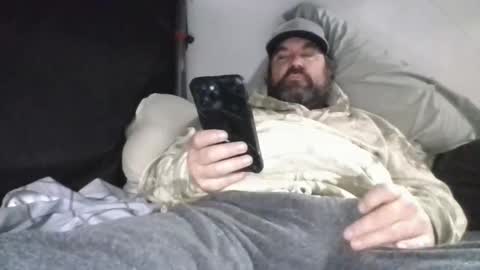 Dad bod 43 online show from March 2, 2026, 4:58 pm