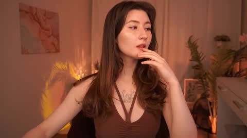  May  online show from April 9, 2026, 6:19 am