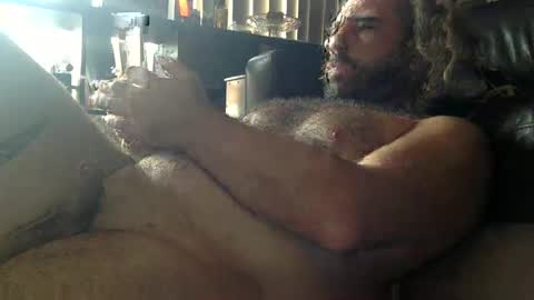 Snapshot of mazl0w chatting on January 10, 2025, 12:38 am mazl0w online show from January 10, 2025, 12:38 am