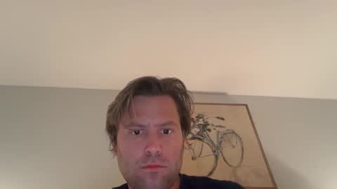 lol online show from September 17, 2025, 1:51 am