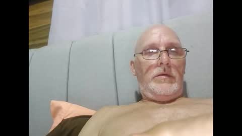 Snapshot of mbravo420 chatting on May 29, 2026, 12:19 am mbravo420 online show from May 29, 2026, 12:19 am