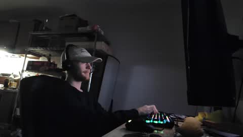mcchoopyy online show from September 15, 2025, 8:09 pm