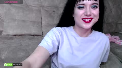 Mckyle online show from December 1, 2024, 4:29 pm