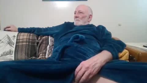 mdane99 online show from March 5, 2025, 10:54 pm