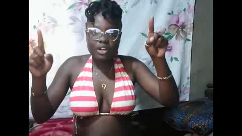 Snapshot of mdivah chatting on October 10, 2025, 9:30 am mdivah online show from October 10, 2025, 9:30 am