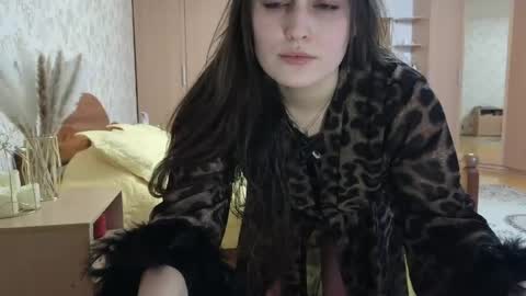 Snapshot of me_lissa_sun chatting on January 29, 2025, 7:04 am Melissa online show from January 29, 2025, 7:04 am