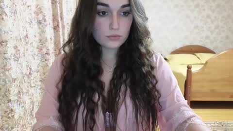 Snapshot of me_lissa_sun chatting on February 13, 2025, 9:06 pm Melissa online show from February 13, 2025, 9:06 pm