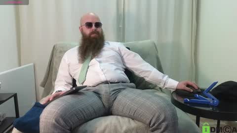 Meaty Roll online show from February 8, 2025, 8:42 am