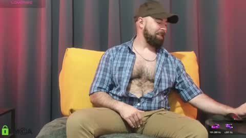Meaty Roll online show from July 14, 2026, 2:05 am