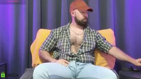 Meaty Roll online show from July 15, 2026, 12:38 am