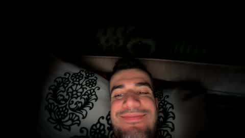 Bugi online show from January 17, 2026, 3:22 am