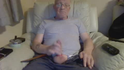 mecos539 online show from July 9, 2026, 9:52 pm