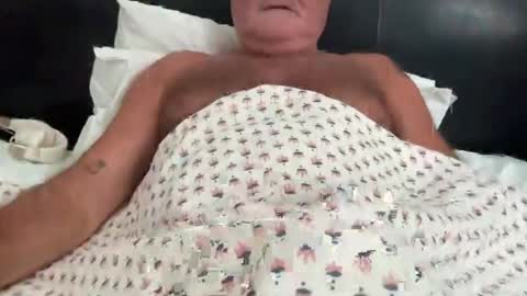 mee_only1 online show from July 15, 2026, 7:02 am