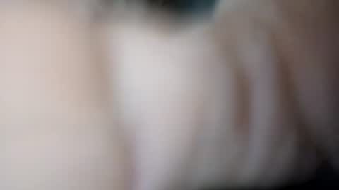 Snapshot of meeeetmee chatting on December 28, 2024, 9:19 pm Vanilllaice online show from December 28, 2024, 9:19 pm