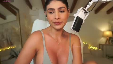 Andrea  online show from March 2, 2025, 2:19 am