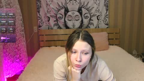 meek_cutie online show from February 2, 2025, 12:35 pm