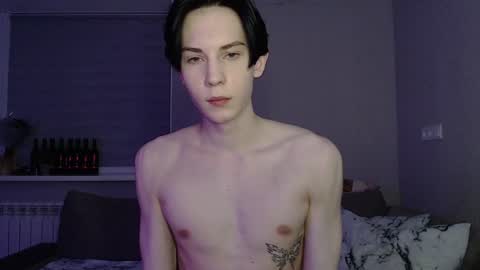 telegram mksyron online show from December 10, 2024, 7:43 pm
