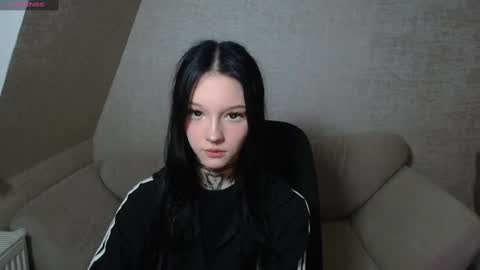 mefwhOre online show from March 6, 2025, 1:16 am