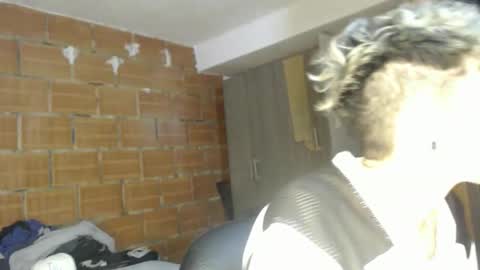 Megan and sophi online show from April 1, 2026, 2:56 am