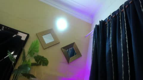 Snapshot of megan_devon chatting on May 26, 2026, 11:06 am online show from May 26, 2026, 11:06 am