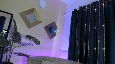 Snapshot of megan_devon chatting on June 10, 2026, 12:59 pm online show from June 10, 2026, 12:59 pm