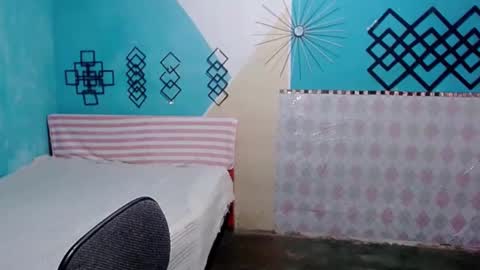 amanda online show from February 24, 2025, 4:04 pm