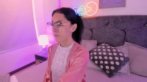 megan_morphy online show from May 21, 2026, 12:01 pm