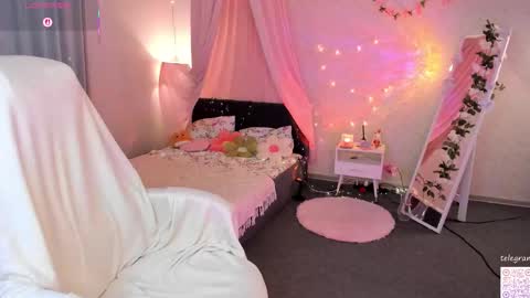 Megan Nelson online show from February 4, 2026, 11:16 am