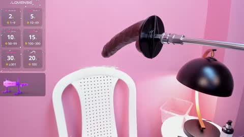 Megan  online show from November 7, 2025, 6:41 pm