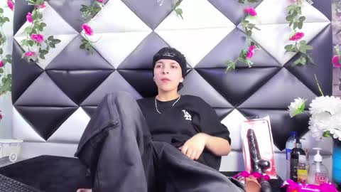 Snapshot of megan_thompsonn_ chatting on October 2, 2025, 2:18 am megan_thompsonn_ online show from October 2, 2025, 2:18 am