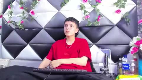 megan_thompsonn_ online show from November 28, 2025, 2:47 am