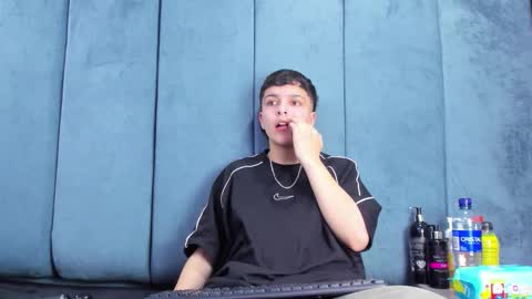 megan_thompsonn_ online show from March 25, 2026, 2:17 am