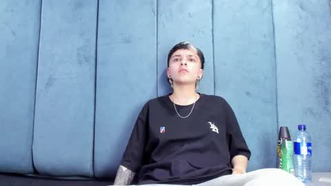 megan_thompsonn_ online show from May 20, 2026, 2:07 am