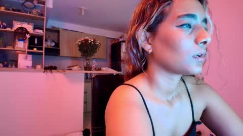 M E G A N   online show from February 13, 2026, 3:02 am