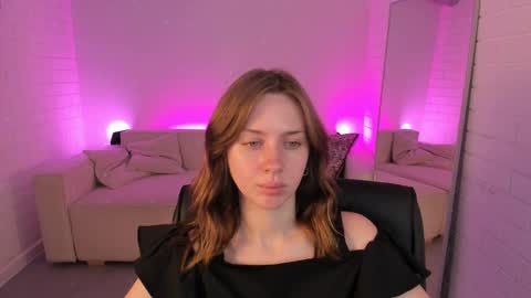 Megan online show from May 13, 2026, 6:33 am