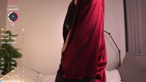 Michelle online show from January 31, 2025, 8:32 am