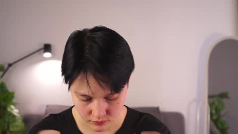 Michelle online show from March 2, 2025, 8:05 am