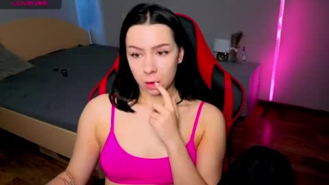 meganluss online show from May 15, 2026, 5:14 am