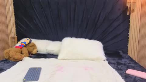 Megan online show from April 25, 2026, 3:20 pm