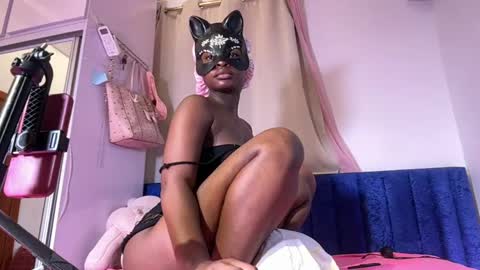 Snapshot of meganstallion1 chatting on May 12, 2026, 7:05 am MEG online show from May 12, 2026, 7:05 am