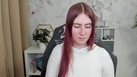 Snapshot of meganx_candy chatting on January 21, 2025, 6:12 pm Megan online show from January 21, 2025, 6:12 pm