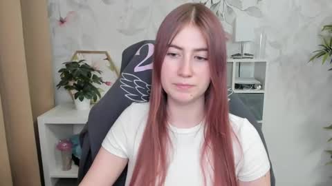 Snapshot of meganx_candy chatting on February 12, 2025, 5:26 pm Megan online show from February 12, 2025, 5:26 pm