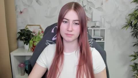 Snapshot of meganx_candy chatting on February 18, 2025, 6:15 pm Megan online show from February 18, 2025, 6:15 pm