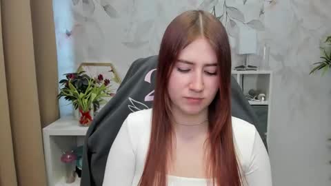 Snapshot of meganx_candy chatting on February 27, 2025, 7:01 am Megan online show from February 27, 2025, 7:01 am